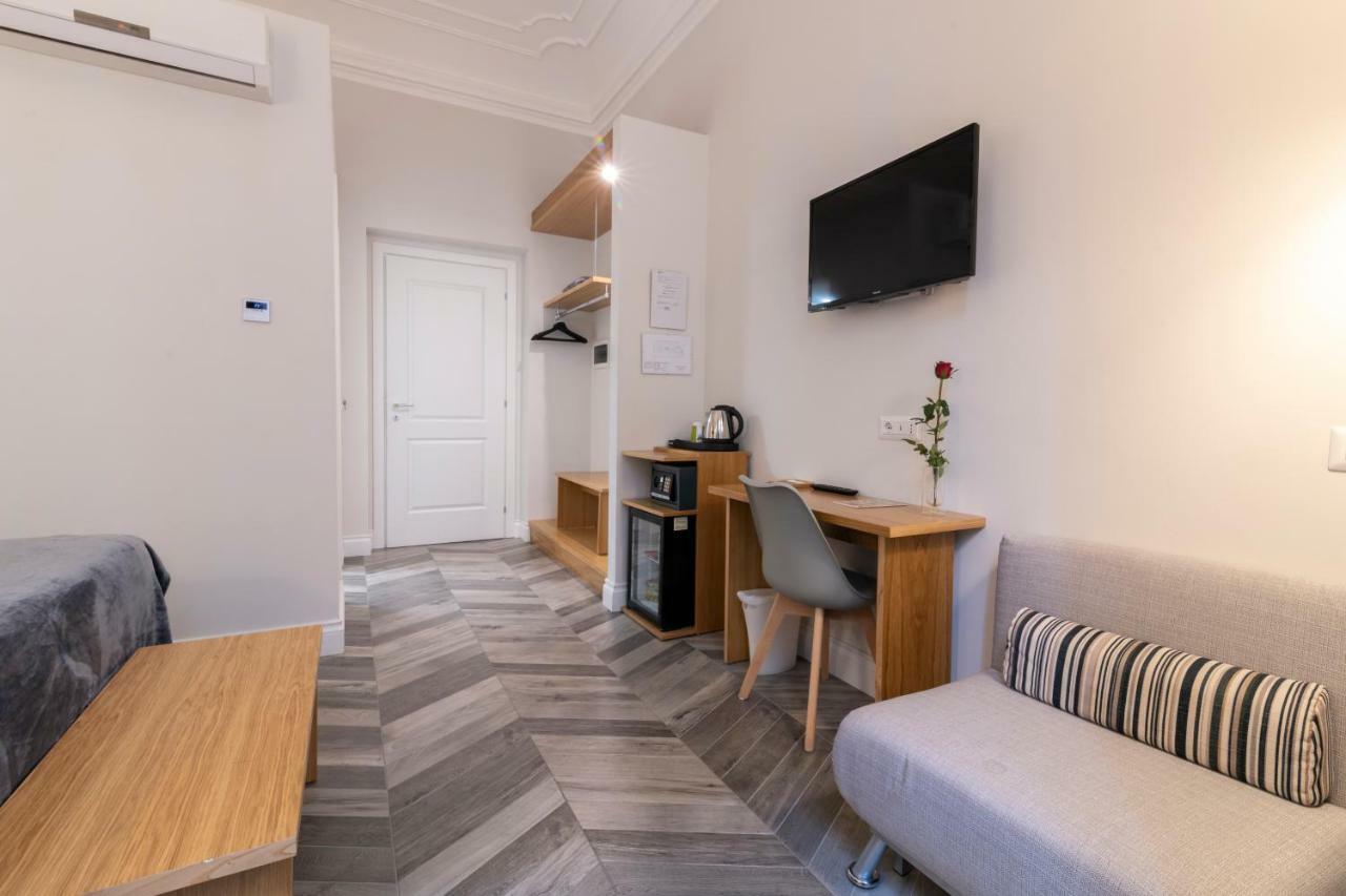Eccelso Hotel Рим Екстериор снимка
